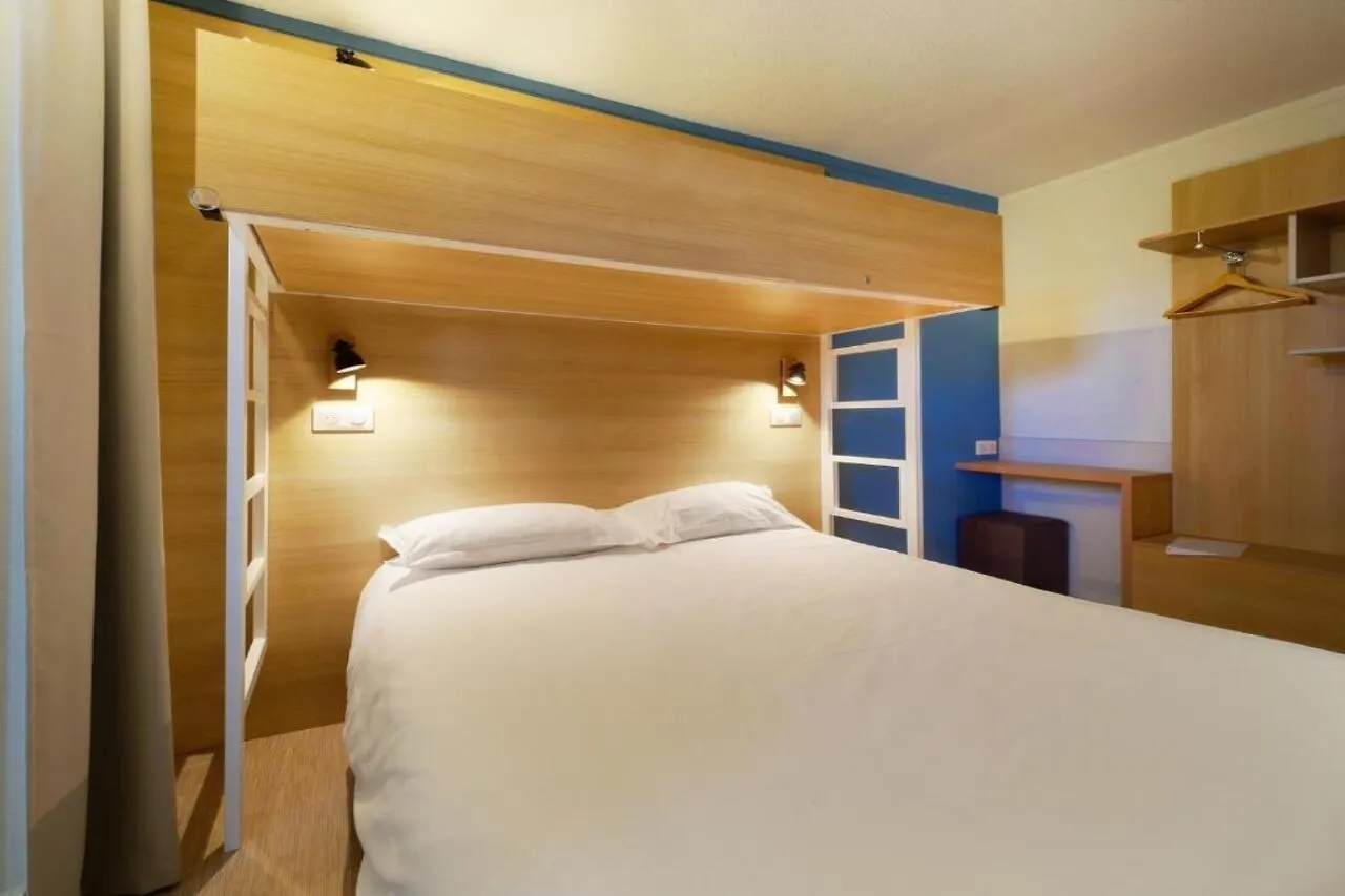 Kyriad Direct Saint Brieuc - Parc Des Expositions Tregueux 2*,  Frankrijk